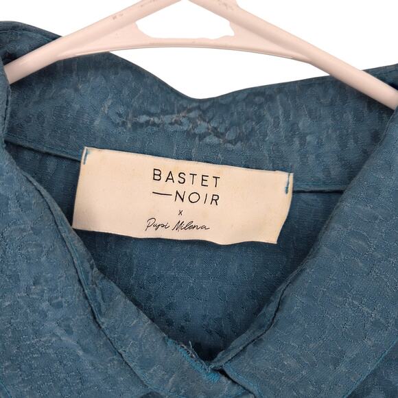 BASTET NOIR X PUPI MILENA SZ 38 ANIMAL PRINT SATIN BUTTON UP LONG SLEEVE BLOUSE - Picture 3 of 6